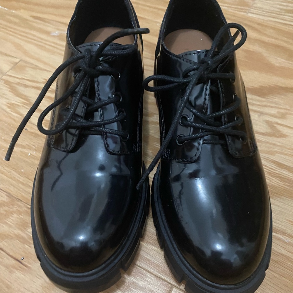 Steven Madden chunky shoes size 8